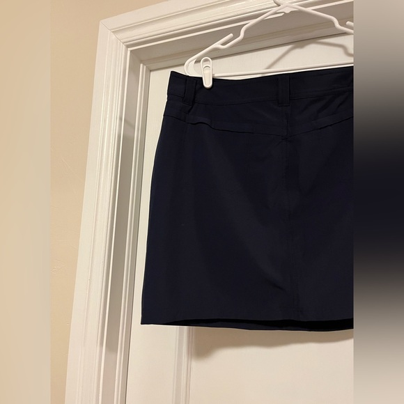 Eddie Bauer Women’s Size 16 Navy Blue Adventurer 2.0 Skort Skirt - Picture 6 of 11